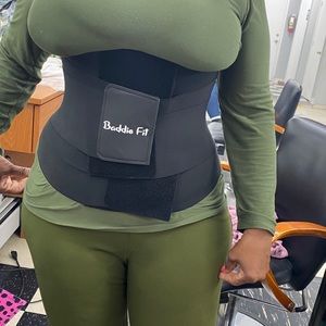 BEST Non slip flexible waist trainer with 3 bands